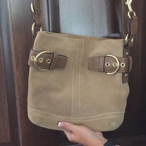 COACH CROSS BODY SUEDE